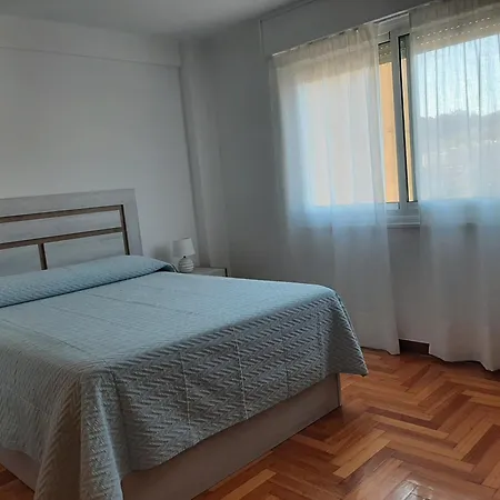 Vigo, Alquilo Piso Grande, Ideal Vacaciones Vigo
