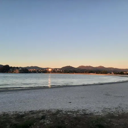 Vigo, Alquilo Piso Grande, Ideal Vacaciones * Comarca de Vigo